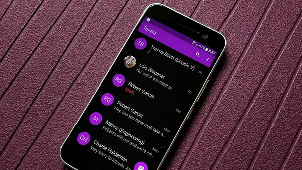 Tại sao bạn nên sử dụng hình nền đen và giao diện đen để tiết kiệm Pin cho smartphone?