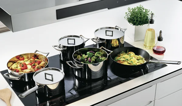 Các tính năng tiện dụng của bếp từ mà bạn nên biết.