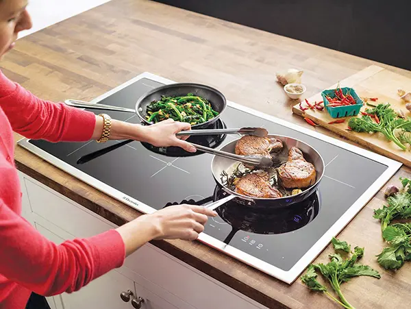 Sai lầm thường mắc phải khi sử dụng bếp từ.