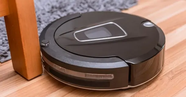 Có nên dùng nước lau sàn cho robot hút bụi?