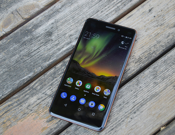 Đánh giá chi tiết Nokia 6.1: Cấu hình mạnh mẽ, camera Zeiss, thiết kế hoài cổ, giá bán 6,6 triệu
