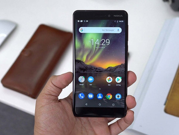 Đánh giá chi tiết Nokia 6.1: Cấu hình mạnh mẽ, camera Zeiss, thiết kế hoài cổ, giá bán 6,6 triệu