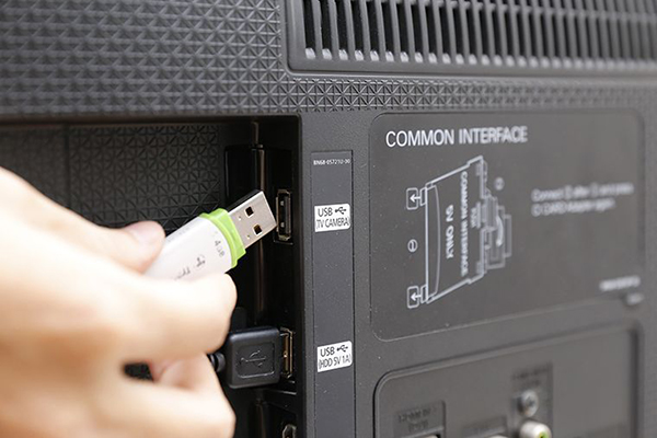 Chia sẻ mẹo nhỏ giúp bạn kết nối tivi với loa qua jack 3.5mm để nghe nhạc một cách đơn giản nhất