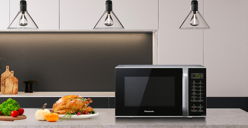 Bật chế độ siêu đầu bếp với Lò Vi Sóng tích hợp Nướng Panasonic NN-GT35HMYUE