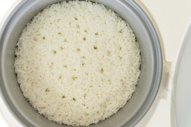 Sử dụng rượu để cứu cơm sống