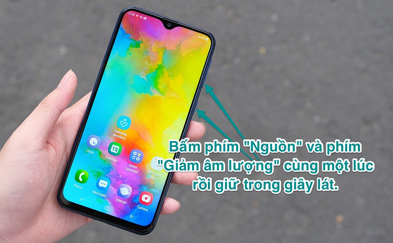 Chụp màn hình bằng cách ấn nút Nguồn và Giảm âm lượng
