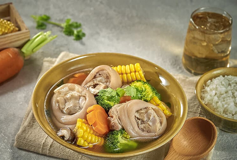 Món giò heo hầm