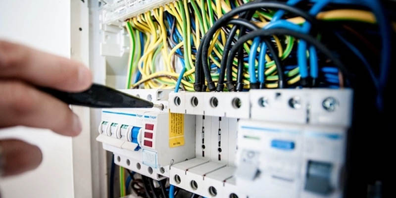 Nguồn điện bị quá tải