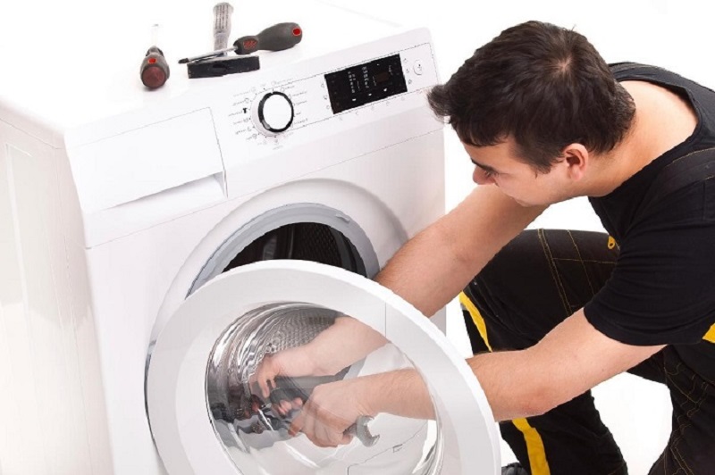 Nguyên nhân máy giặt LG báo lỗi DE