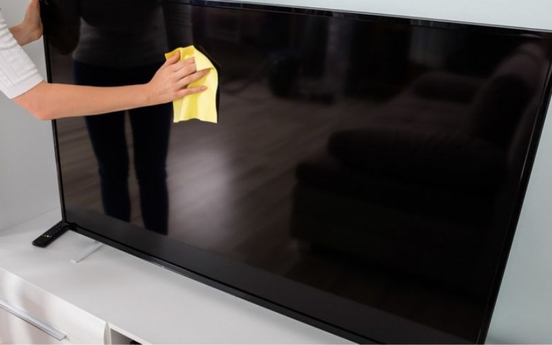 Thường xuyên vệ sinh tivi Sony để các đường truyền được thông thoáng