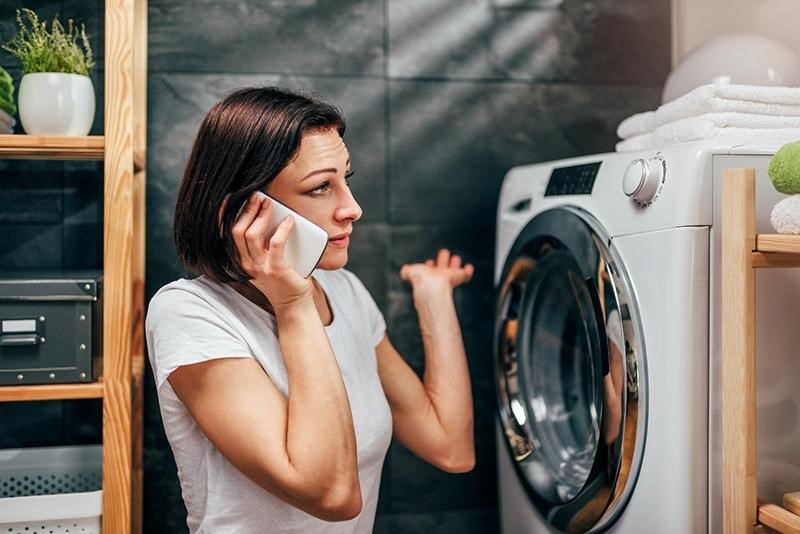 Cách mở máy giặt khi bị khoá