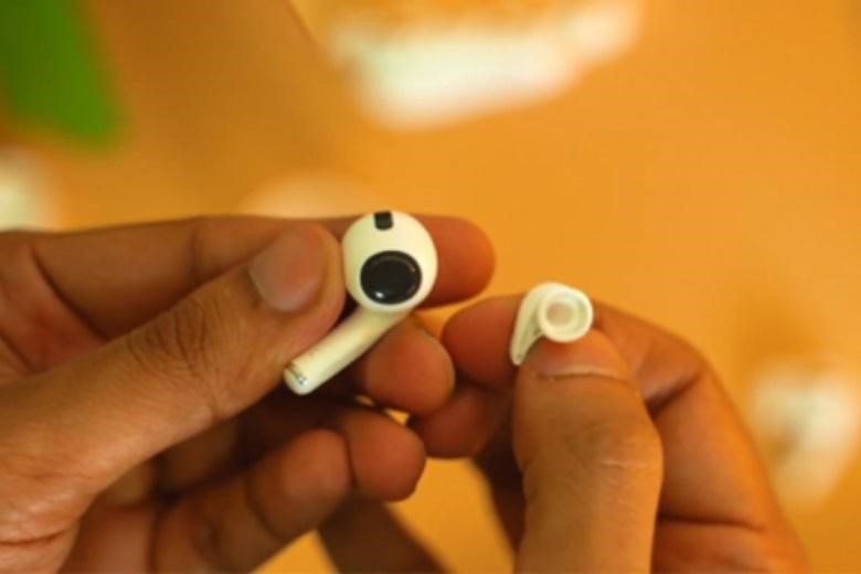 Cách vệ sinh Airpod