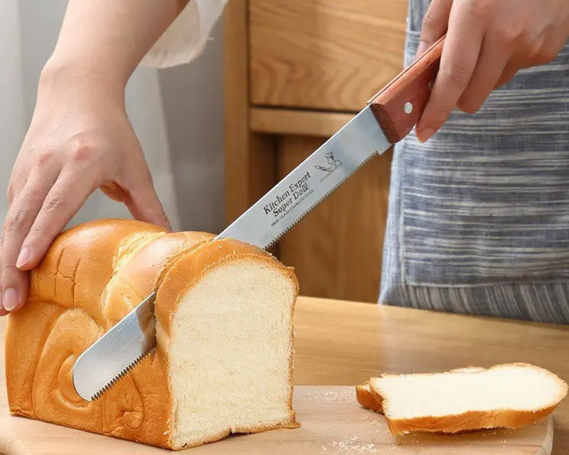 Dao bánh mì có lưỡi răng cưa