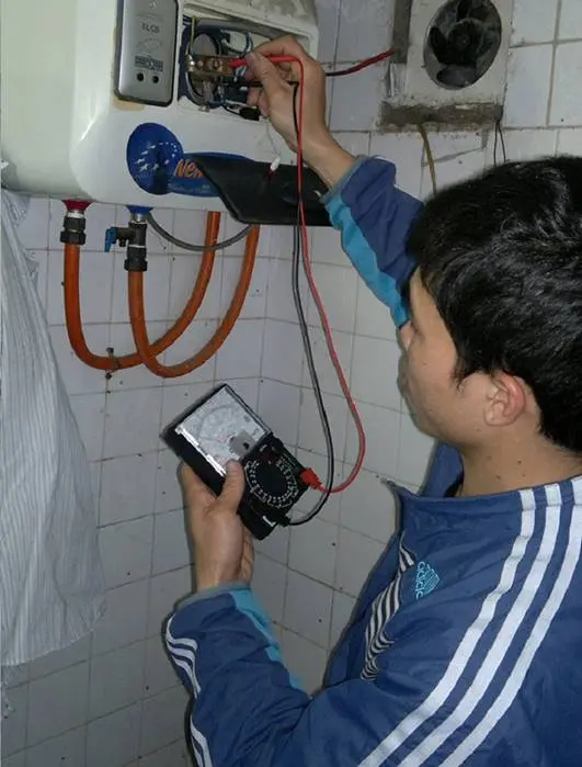 Hướng dẫn tự bảo dưỡng máy nước nóng tại nhà