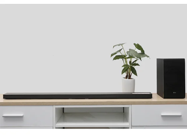 2 mẫu loa thanh soundbar LG bán chạy dành cho gia đình