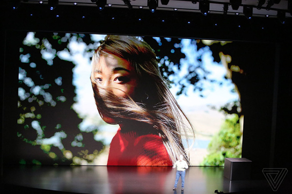 Apple chính thức ra mắt iPhone Xr, iPhone Xs/Xs Max: 2 SIM, màn hình tai thỏ OLED, bộ nhớ 512GB, chíp A12 Bionic