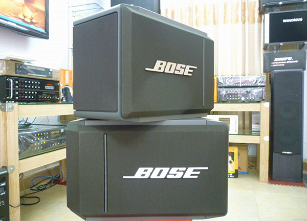 Bí kíp giúp bạn phân biệt được loa Bose 301 thật và giả.
