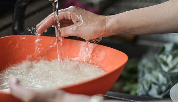 Chia sẻ một số mẹo nấu cơm và bảo quản cơm không bị thiu khi để lâu trong mùa nóng