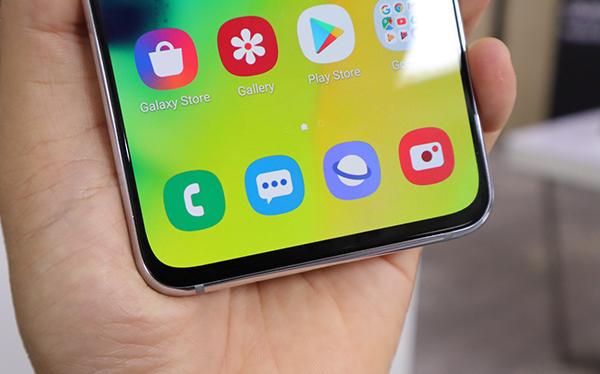 Đánh giá Samsung Galaxy A80: Camera “thụt thò” độc đáo, RAM 8GB, giá bán từ 14,99 triệu đồng 