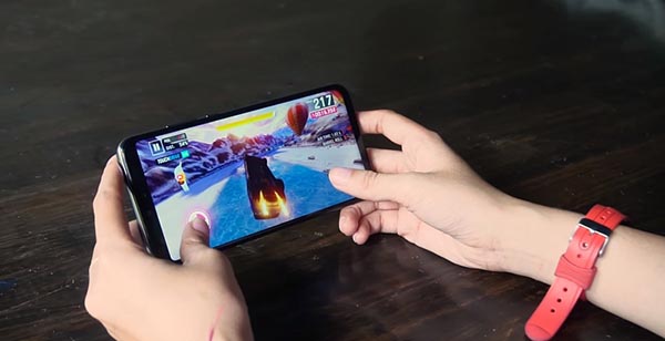 Đánh giá nhanh Huawei Y9 2019 tại Việt Nam: “Sát thủ giải trí” và trải nghiệm cao cấp ở tầm giá 5 triệu đồng