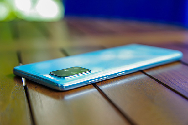 Samsung Galaxy A71 - Đột phá camera macro chụp cận cảnh