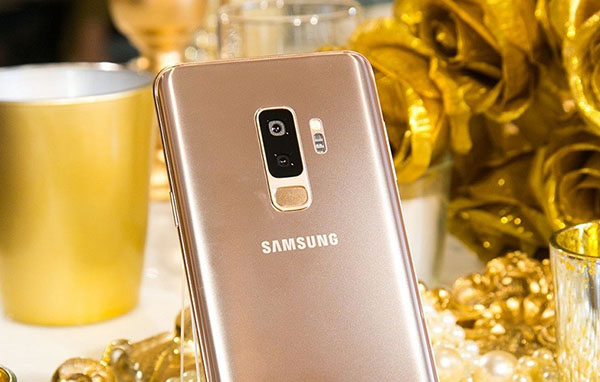 Samsung ra mắt Galaxy S9+ phiên bản màu vàng kim cùng 128GB bộ nhớ trong tại Việt Nam