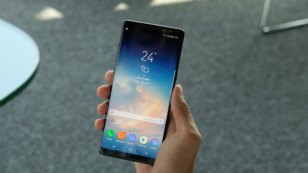 So sánh 2 công nghệ màn hình IPS và Super AMOLED