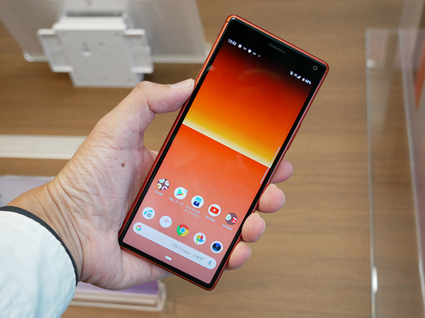 Sony Xperia 8 ra mắt - smartphone cận cao cấp đưa Sony trở lại?