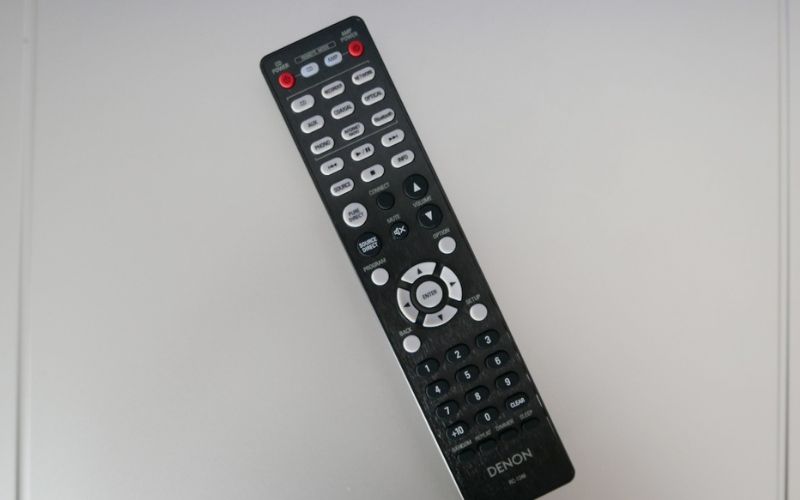 Điều khiển từ xa đi kèm Amply Denon PMA-900HNEBKE2