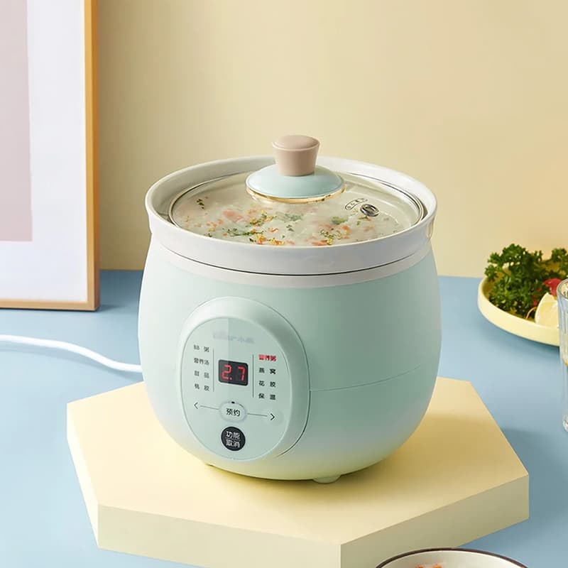 Nồi nấu chậm Bear ĐG-D20P1 có thiết kế nhỏ gọn