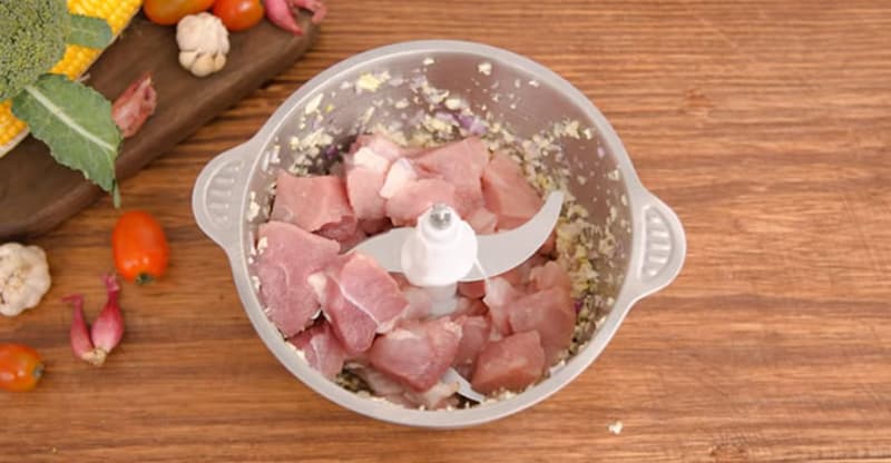 Cách vệ sinh máy xay thịt