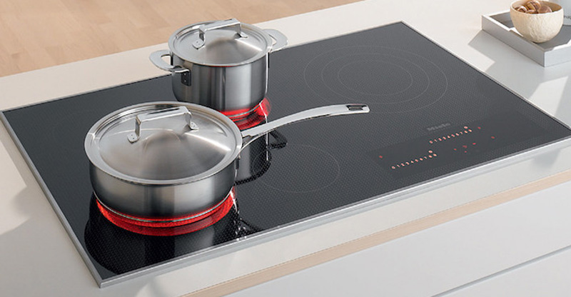 So sánh sự khác nhau giữa bếp điện quang và bếp điện từ