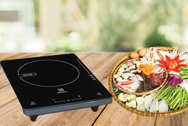 Bếp từ đơn Electrolux ETD29MKC 2000W