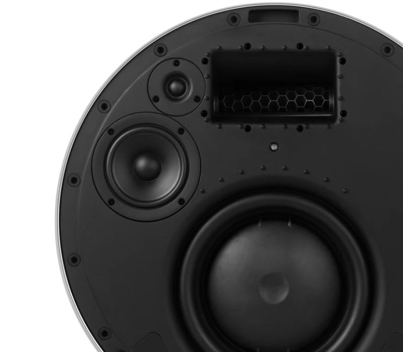 Cổng âm trầm chủ động trên loa Beosound Edge Silver