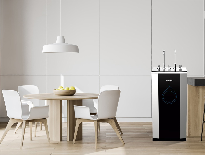 Máy lọc nước nóng lạnh Karofi KAD-C55 sang trọng, tinh tế