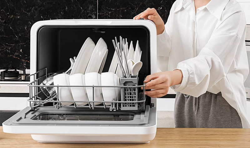 Máy rửa chén mini