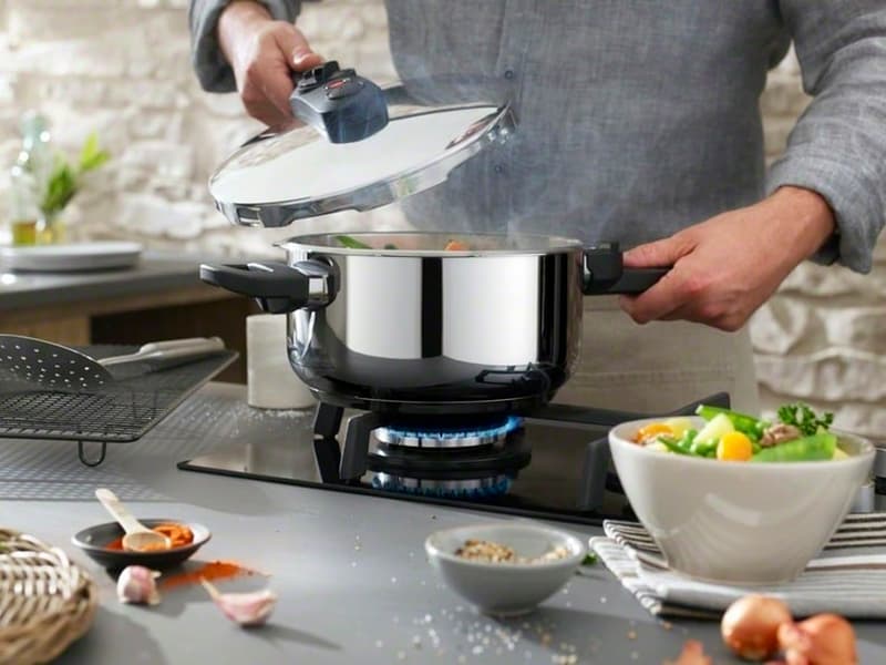 Mẹo mở nắp nồi áp suất an toàn