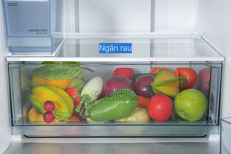 Ngăn rau giữ ẩm tối ưu cho rau củ, trái cây mọng nước.