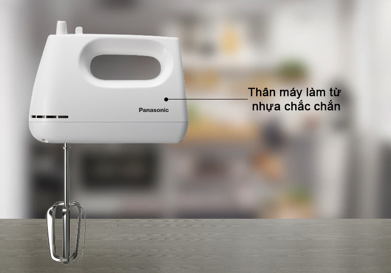 Thân máy Panasonic MK-GH3WRA làm từ nhựa 