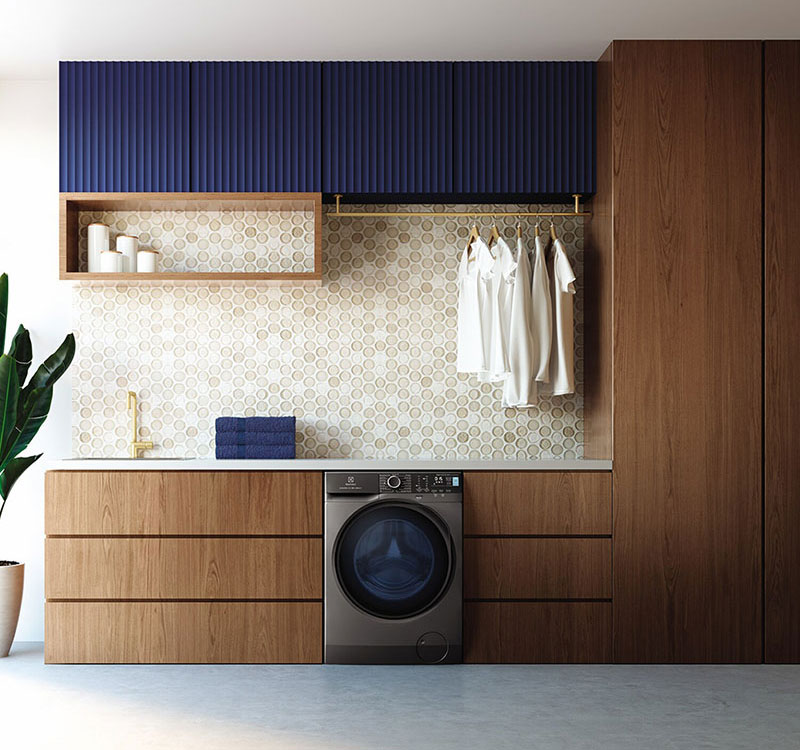 Thiết kế cửa trước hiện đại, gam xám đen Onyx sang trọng