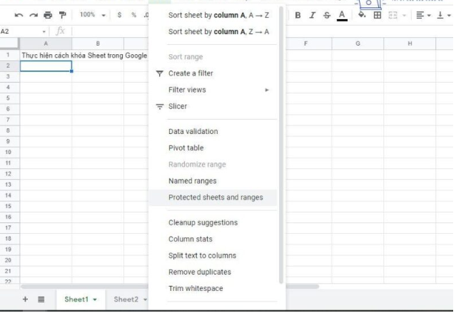 Nhấn chọn Protected sheets and ranges