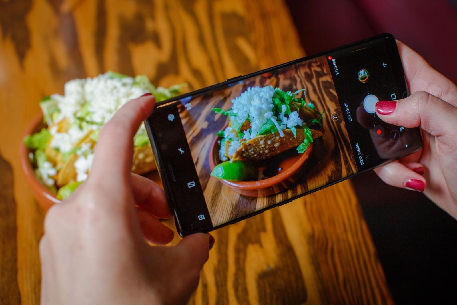 Giao diện chụp ảnh trên Galaxy Note 8