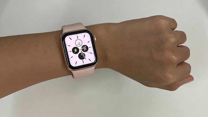 Cách mở, tắt nguồn apple watch
