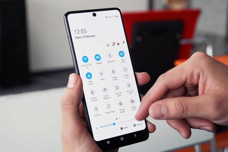 Chế độ quay màn hình trên điện thoại Samsung 