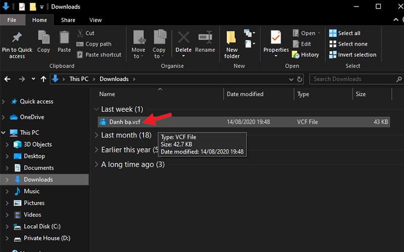 Sau khi tải xuống, tệp danh bạ được lưu trong thư mục Downloads