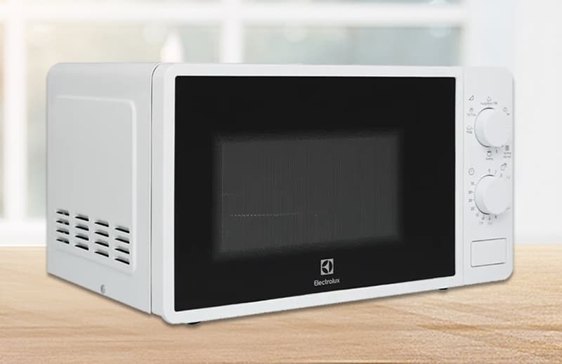 Electrolux EMG20K38GWP 20 lít có 5 mức công suất