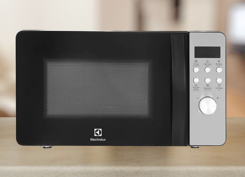Electrolux EMM20D38GB 20 lít có khóa trẻ em