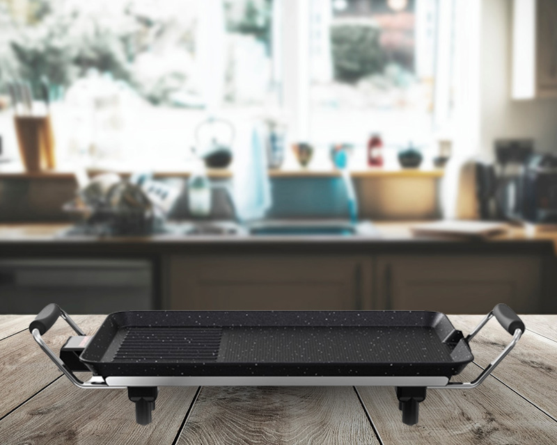 Bếp nướng điện Sunhouse SHD4600 có kiểu dáng nhỏ gọn
