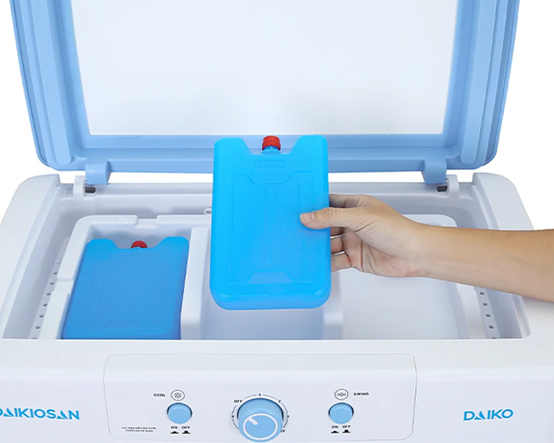 Hộp làm đá khô tiện lợi