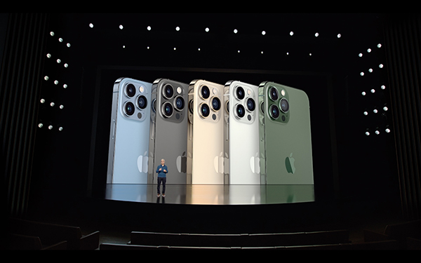 Apple trình làng iPhone SE 2022 và bổ sung màu mới cho bộ đôi iPhone 13 và 13 Pro